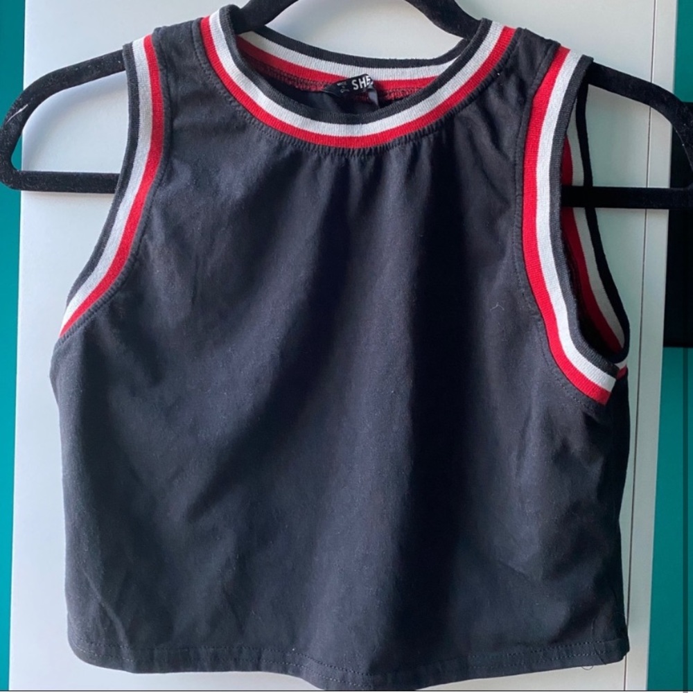 SOLD!!❣️SHEIN STRIPED TANK TOP - Picture 2 of 2